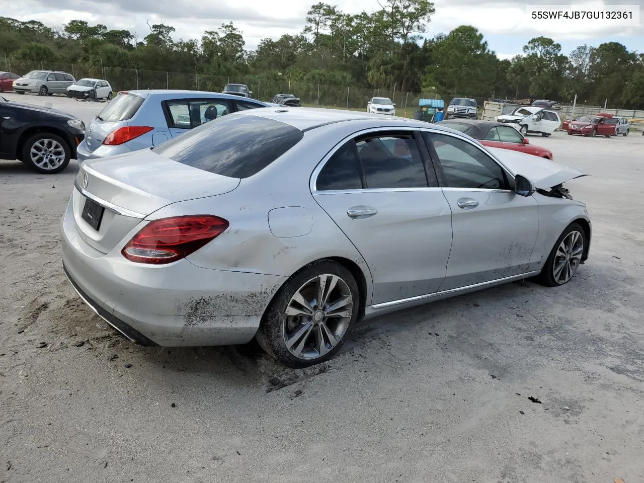 2016 Mercedes-Benz C 300 VIN: 55SWF4JB7GU132361 Lot: 76319424