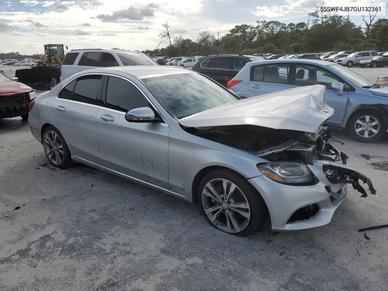 2016 Mercedes-Benz C 300 VIN: 55SWF4JB7GU132361 Lot: 76319424