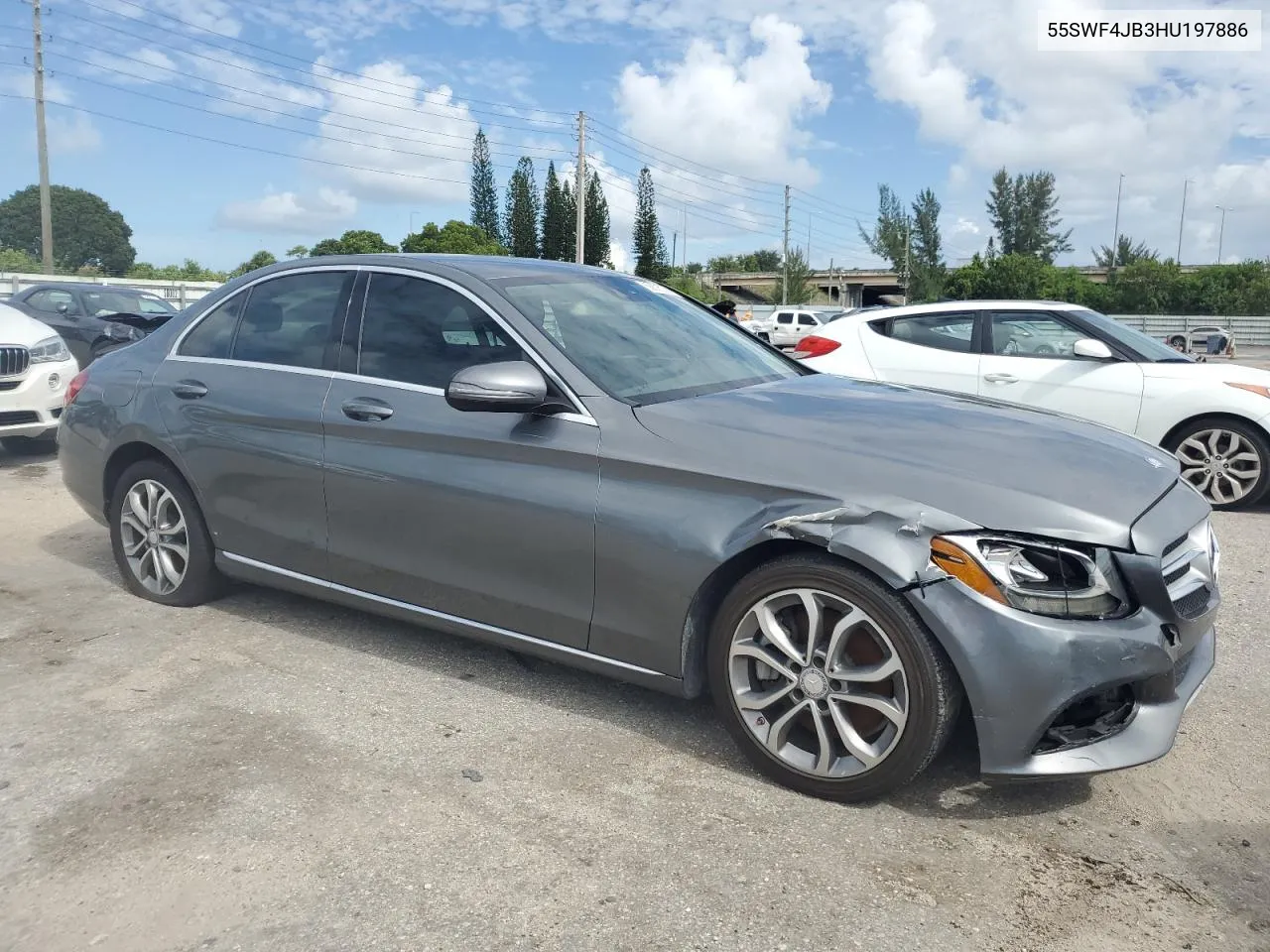 2017 Mercedes-Benz C 300 VIN: 55SWF4JB3HU197886 Lot: 68805264