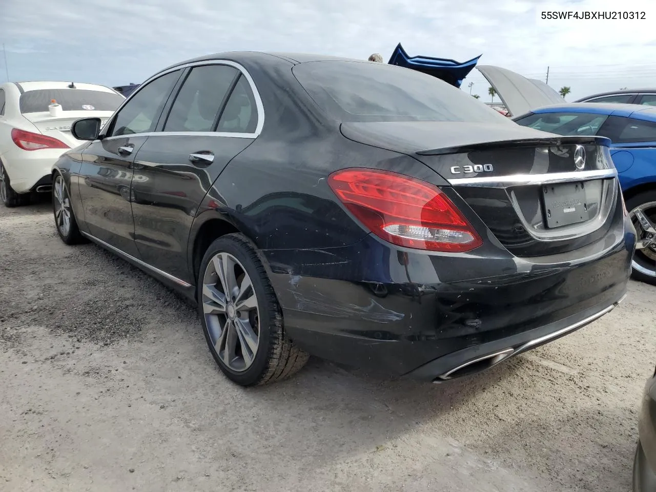 2017 Mercedes-Benz C 300 VIN: 55SWF4JBXHU210312 Lot: 71283704