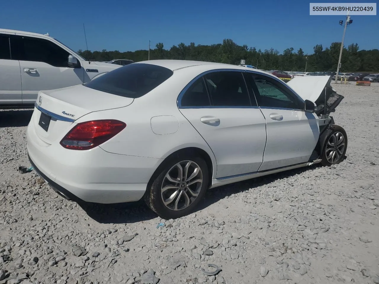 2017 Mercedes-Benz C 300 4Matic VIN: 55SWF4KB9HU220439 Lot: 73748024