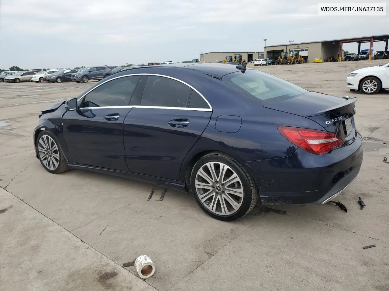 WDDSJ4EB4JN637135 2018 Mercedes-Benz Cla 250