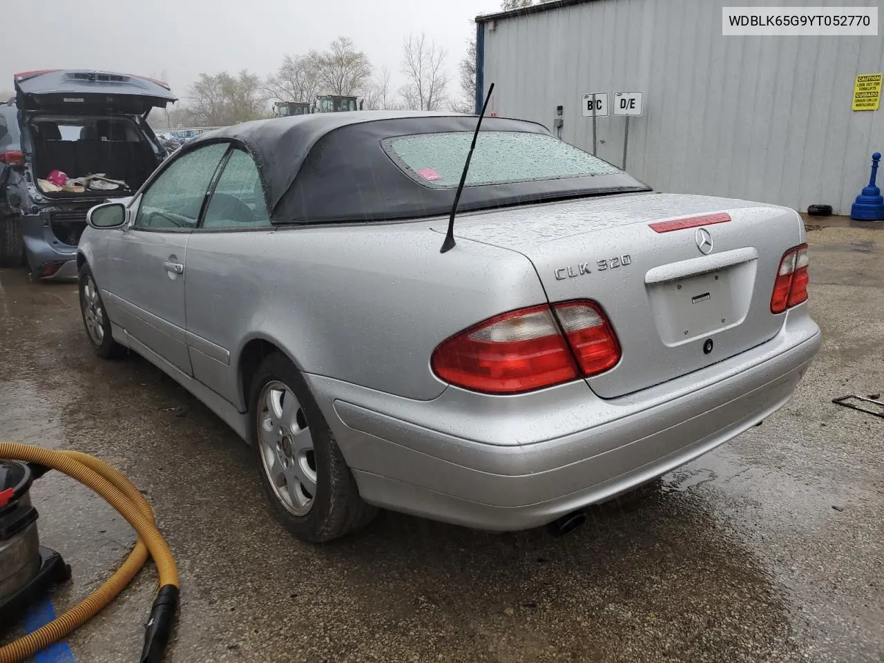 2000 Mercedes-Benz Clk 320 VIN: WDBLK65G9YT052770 Lot: 79308624