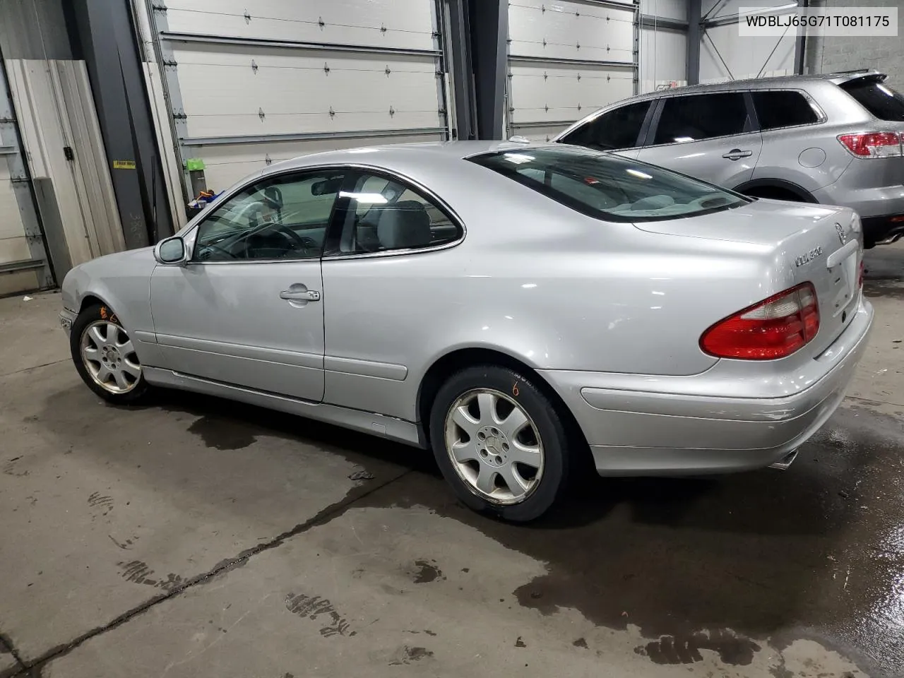 2001 Mercedes-Benz Clk 320 VIN: WDBLJ65G71T081175 Lot: 79274144