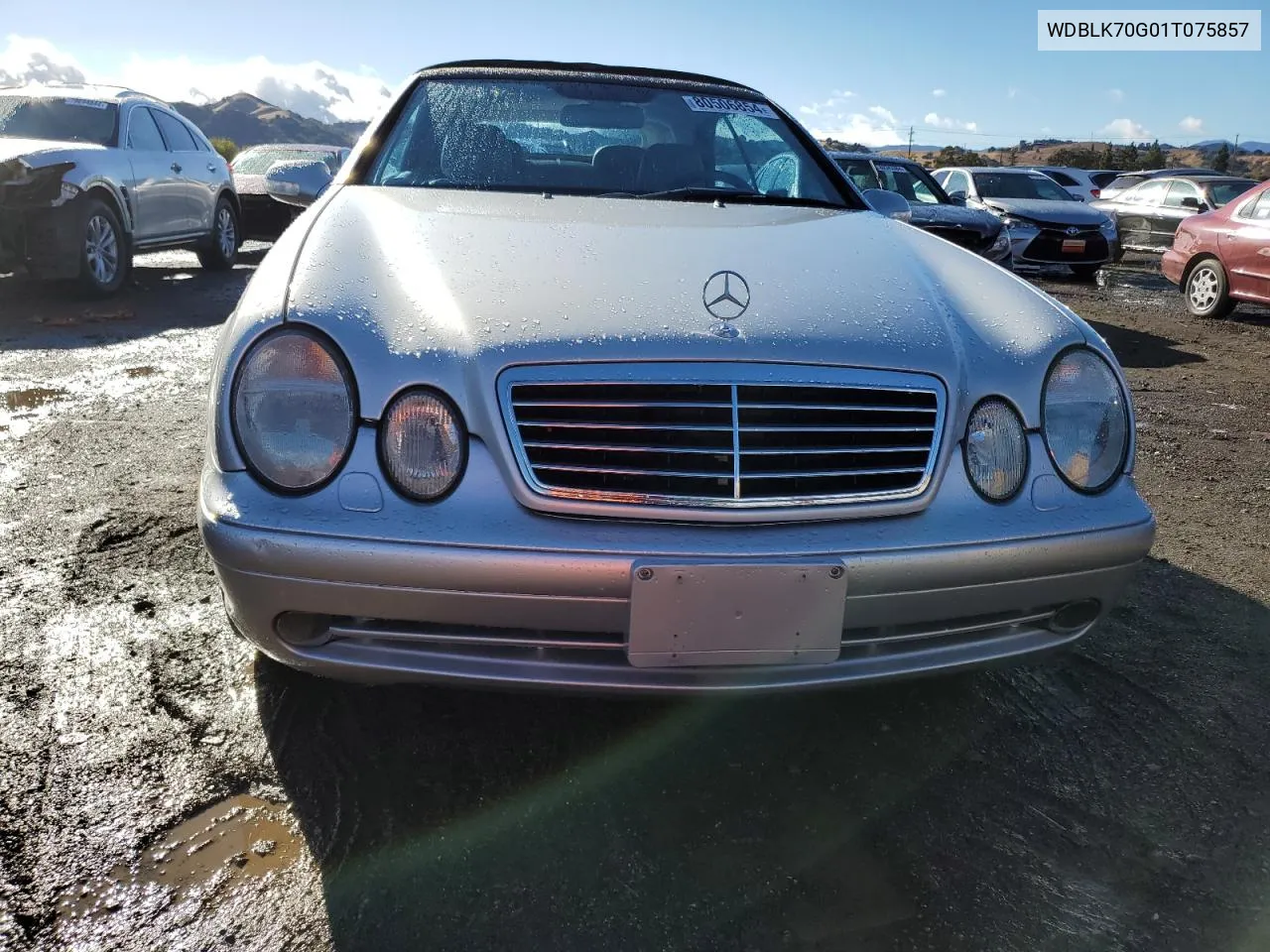 2001 Mercedes-Benz Clk 430 VIN: WDBLK70G01T075857 Lot: 80506854