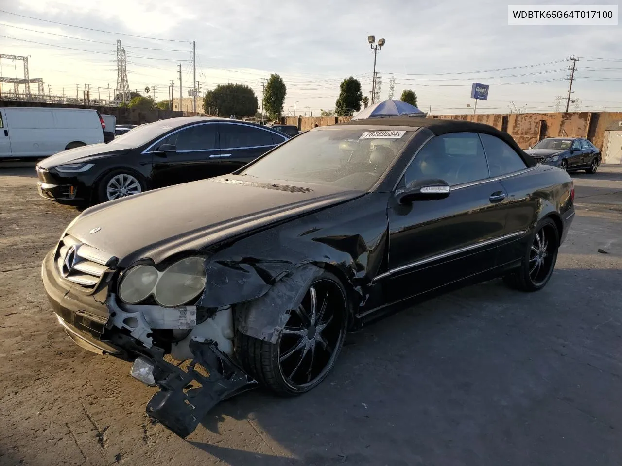 2004 Mercedes-Benz Clk 320 VIN: WDBTK65G64T017100 Lot: 78289534