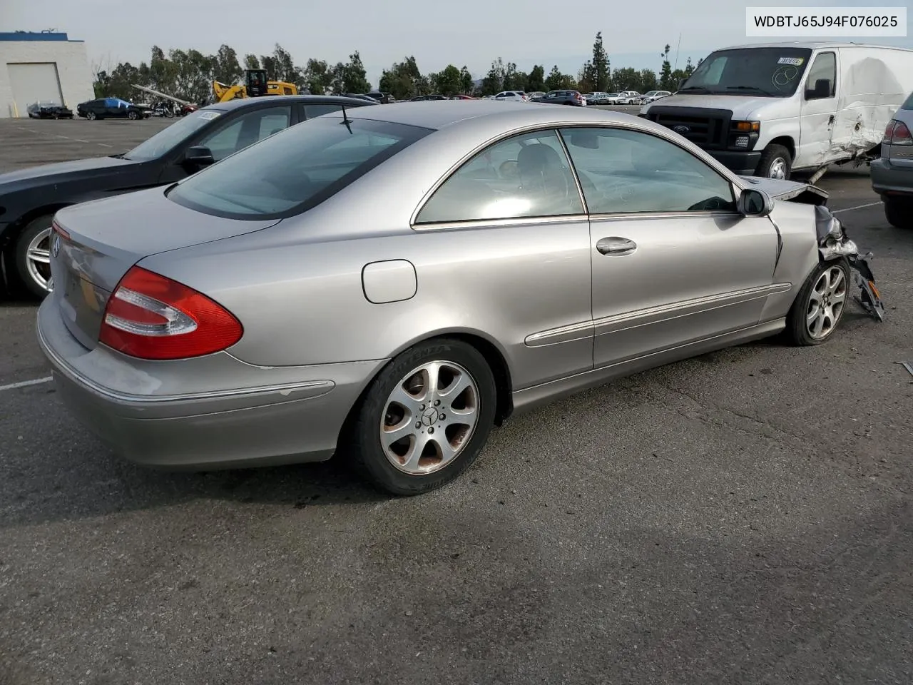 2004 Mercedes-Benz Clk 320C VIN: WDBTJ65J94F076025 Lot: 79283434