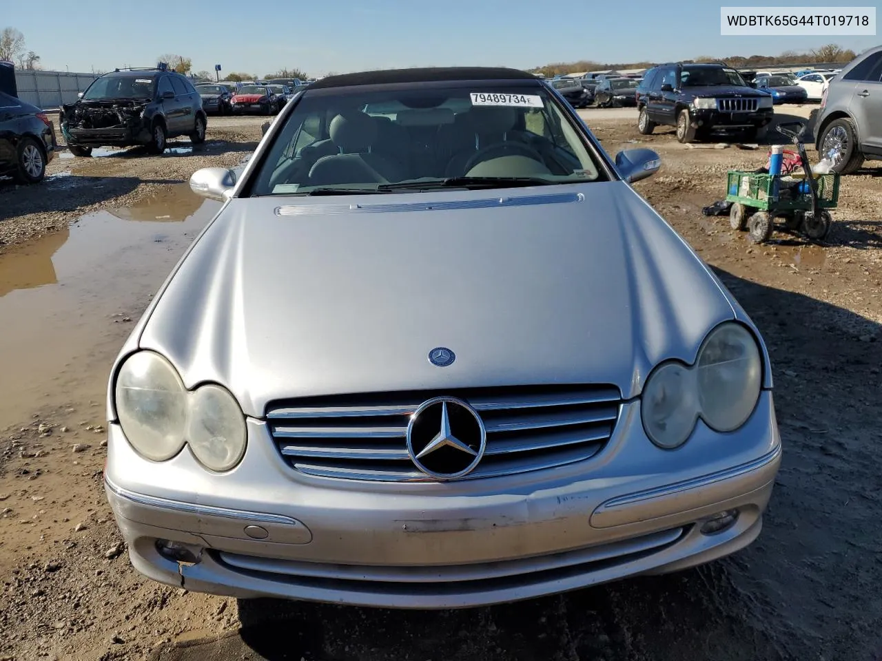 2004 Mercedes-Benz Clk 320 VIN: WDBTK65G44T019718 Lot: 79489734