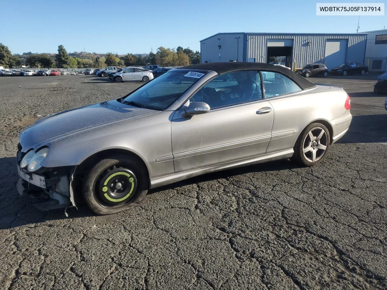 2005 Mercedes-Benz Clk 500 VIN: WDBTK75J05F137914 Lot: 75536144