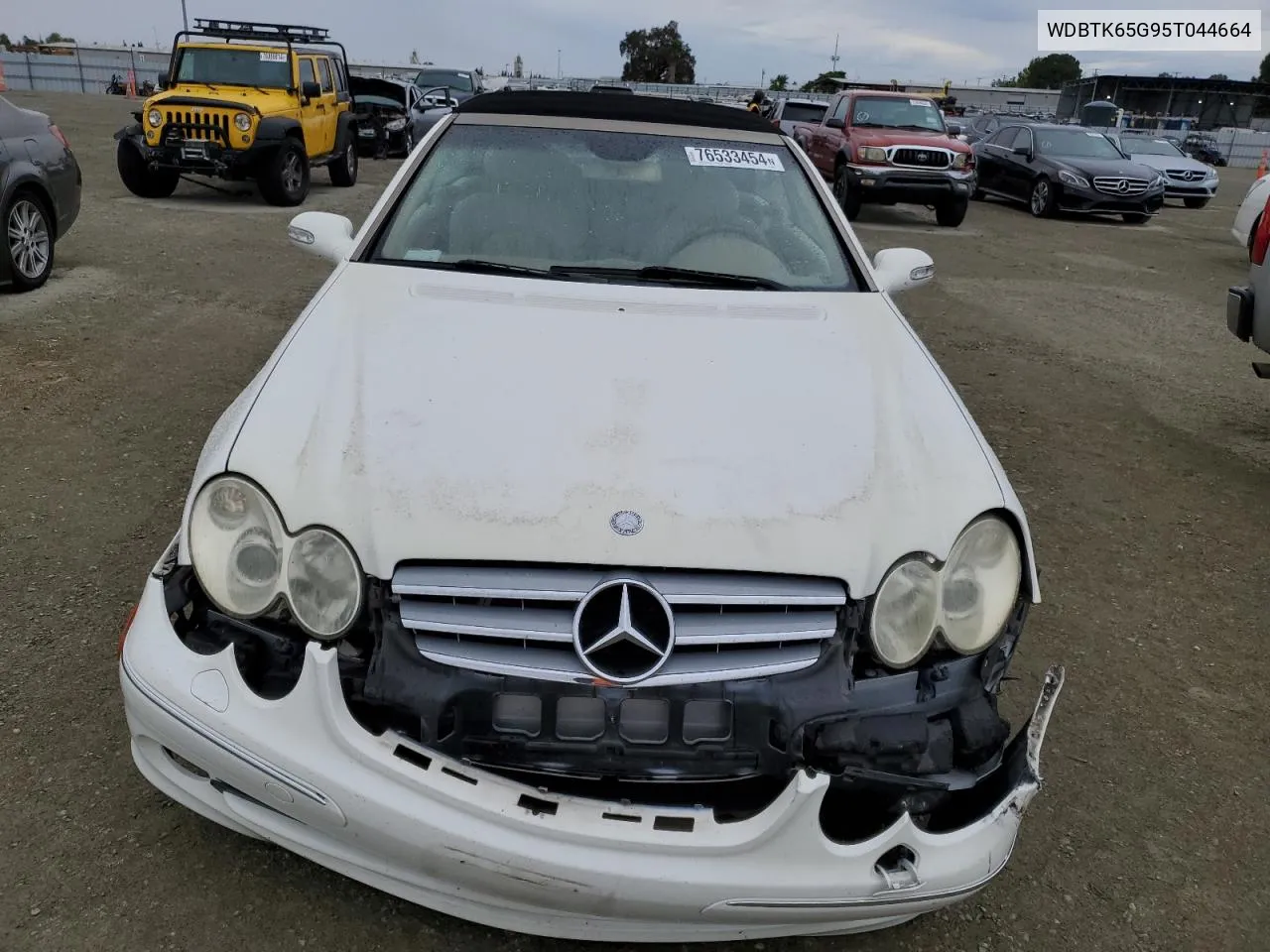 2005 Mercedes-Benz Clk 320 VIN: WDBTK65G95T044664 Lot: 76533454