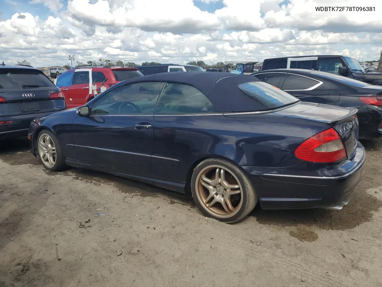 2008 Mercedes-Benz Clk 550 VIN: WDBTK72F78T096381 Lot: 74829614