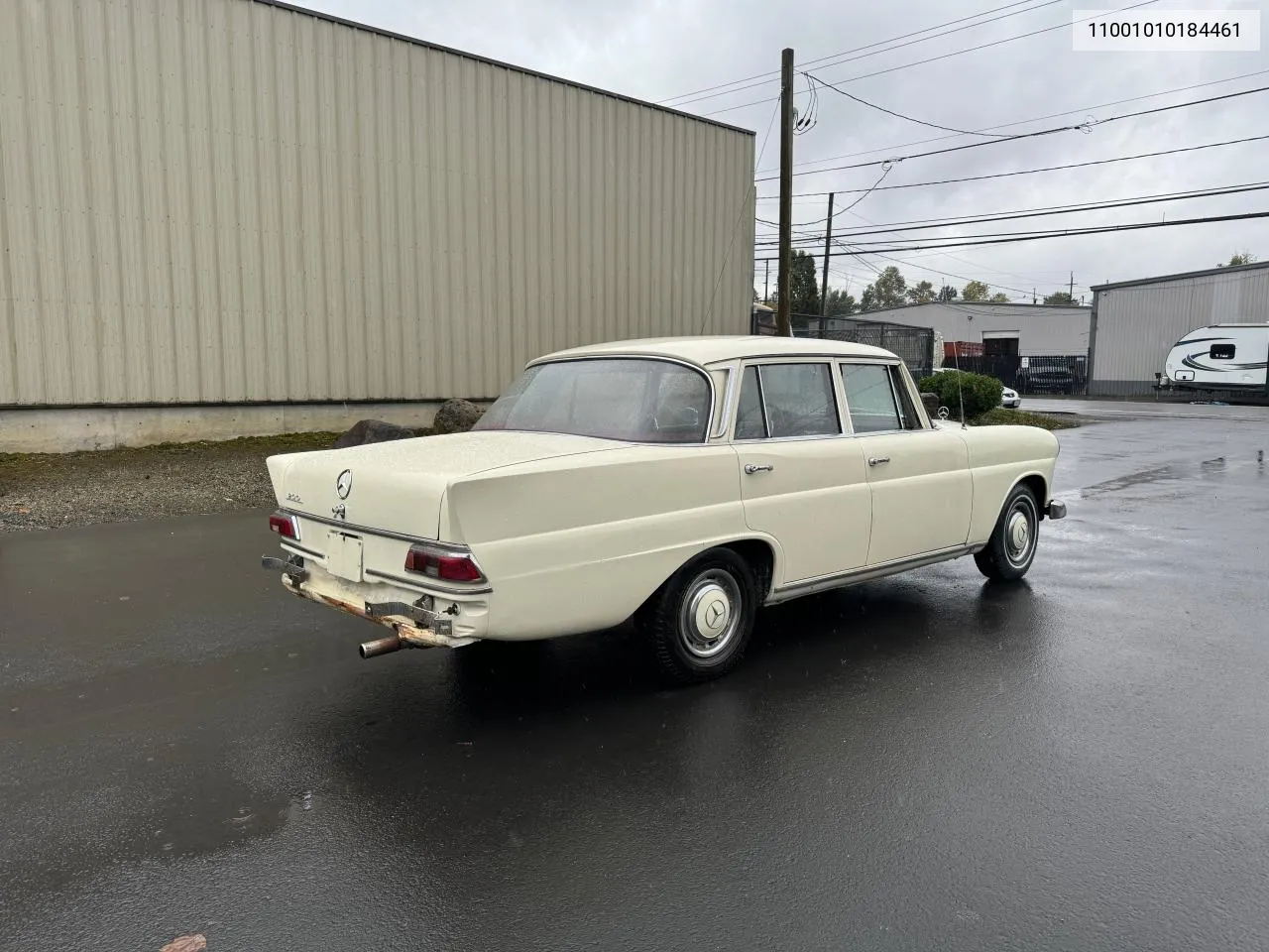 1967 Mercedes-Benz 200 VIN: 11001010184461 Lot: 79134774