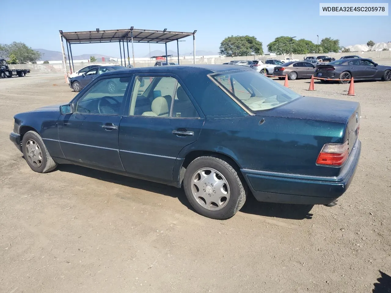 1995 Mercedes-Benz E 320 Base VIN: WDBEA32E4SC205978 Lot: 60329354