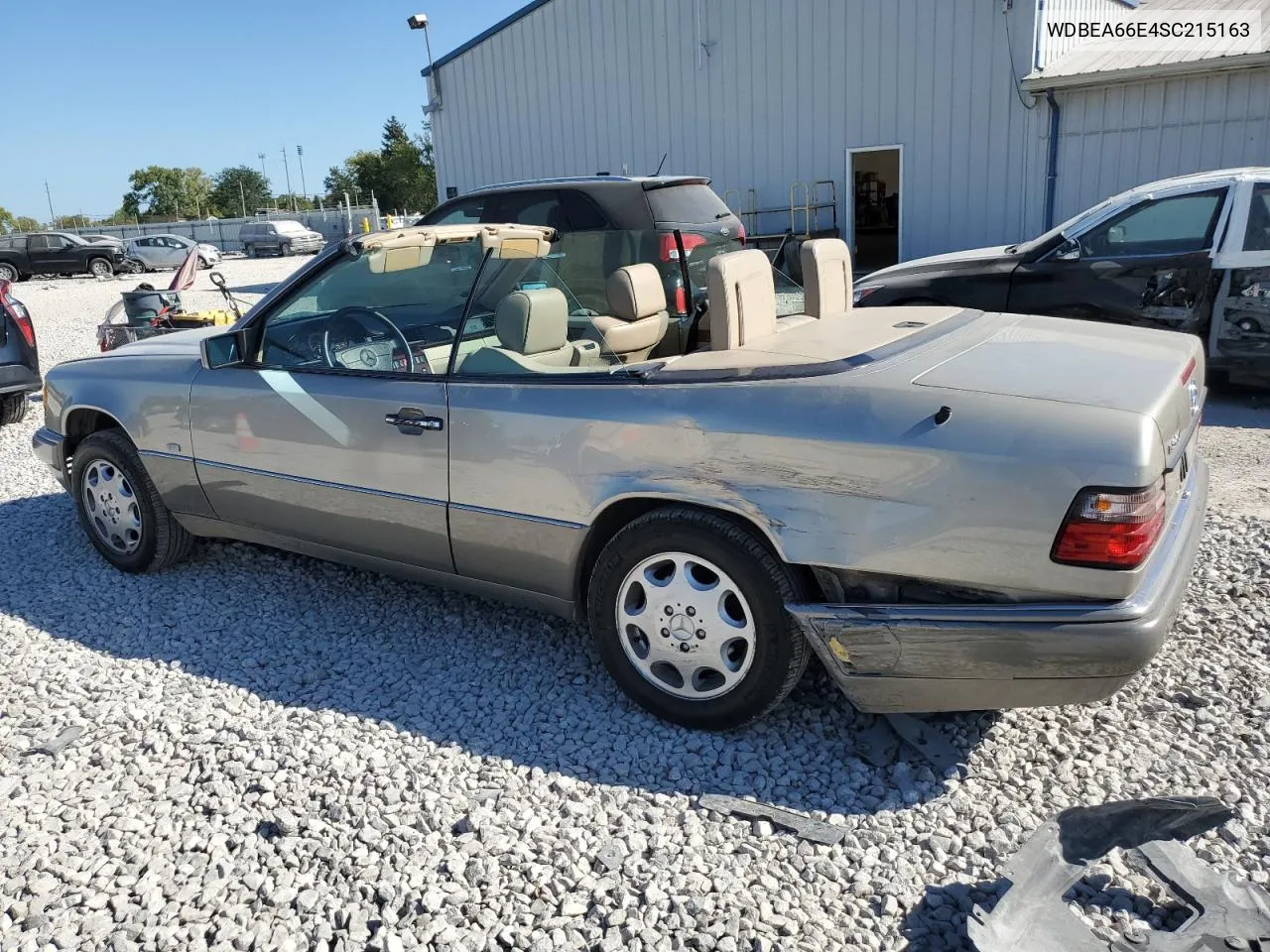 1995 Mercedes-Benz E 320 VIN: WDBEA66E4SC215163 Lot: 69490464