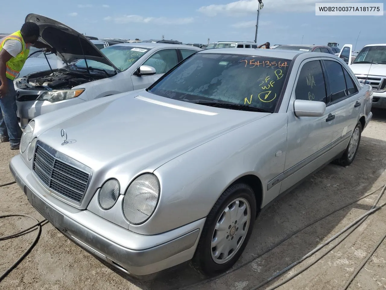 1995 Mercedes-Benz E 230 VIN: WDB2100371A181775 Lot: 75413564