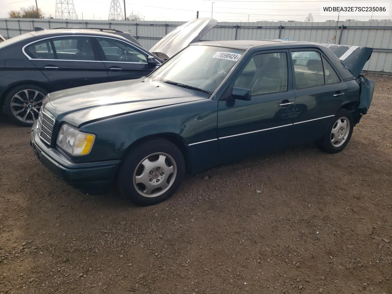 1995 Mercedes-Benz E 320 Base VIN: WDBEA32E7SC235086 Lot: 78590424