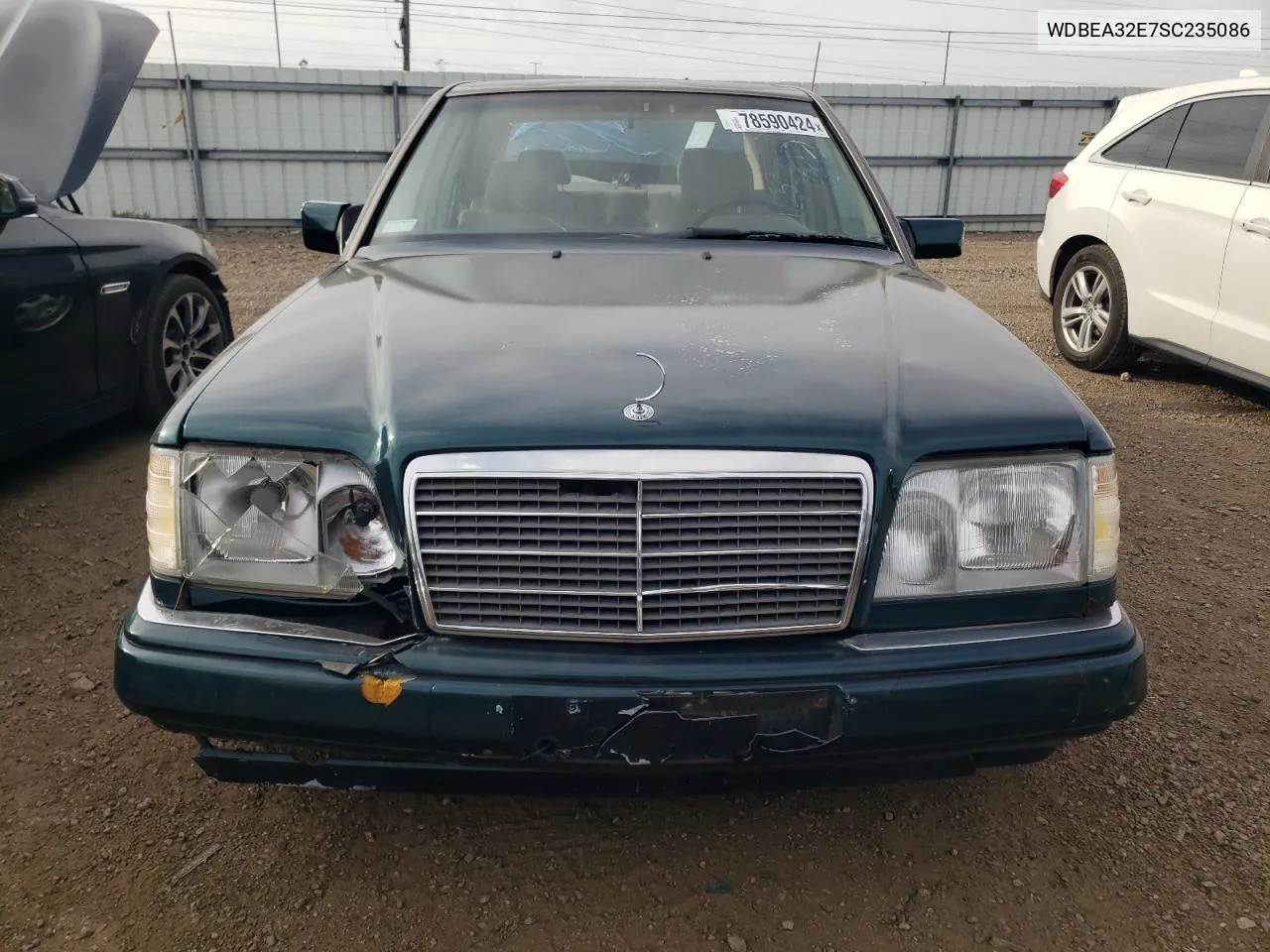 1995 Mercedes-Benz E 320 Base VIN: WDBEA32E7SC235086 Lot: 78590424