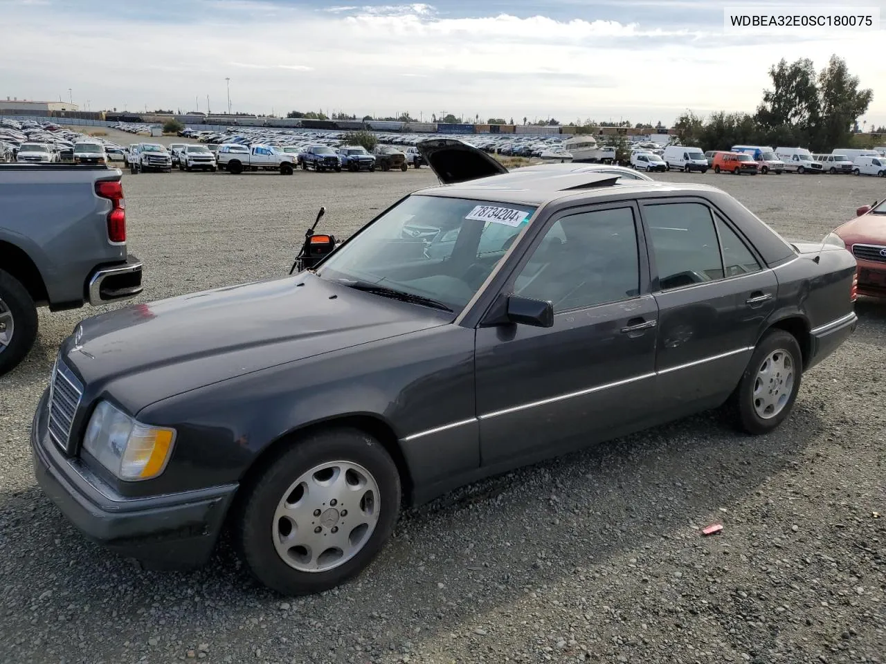 1995 Mercedes-Benz E 320 Base VIN: WDBEA32E0SC180075 Lot: 78734204