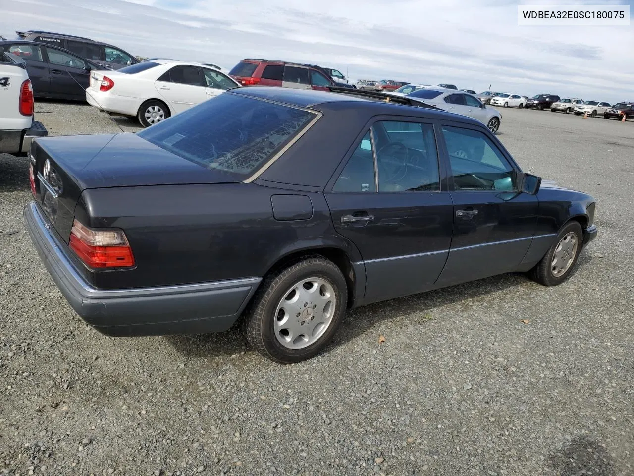 1995 Mercedes-Benz E 320 Base VIN: WDBEA32E0SC180075 Lot: 78734204