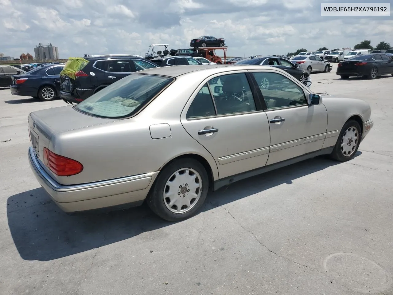 1999 Mercedes-Benz E 320 VIN: WDBJF65H2XA796192 Lot: 64326604