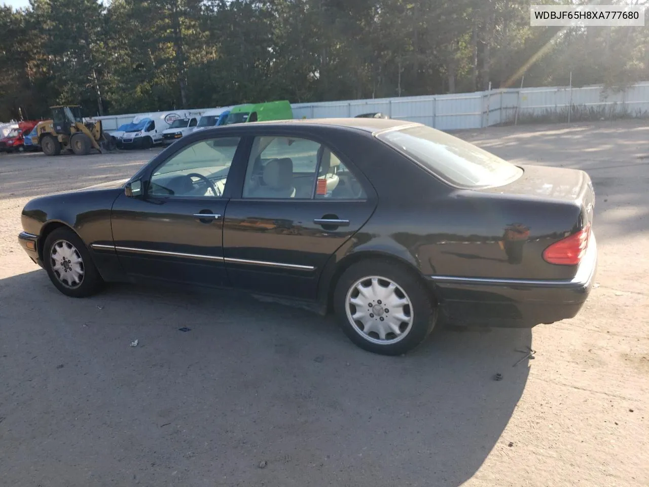 1999 Mercedes-Benz E 320 VIN: WDBJF65H8XA777680 Lot: 71618924