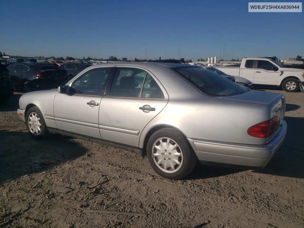 1999 Mercedes-Benz E 300Td VIN: WDBJF25H4XA836944 Lot: 76045854