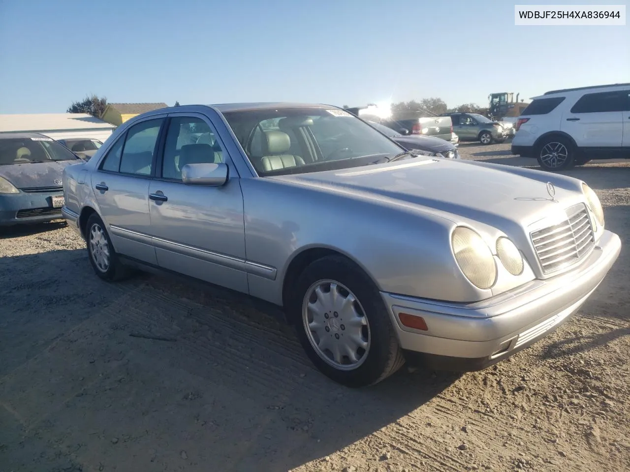 1999 Mercedes-Benz E 300Td VIN: WDBJF25H4XA836944 Lot: 76045854