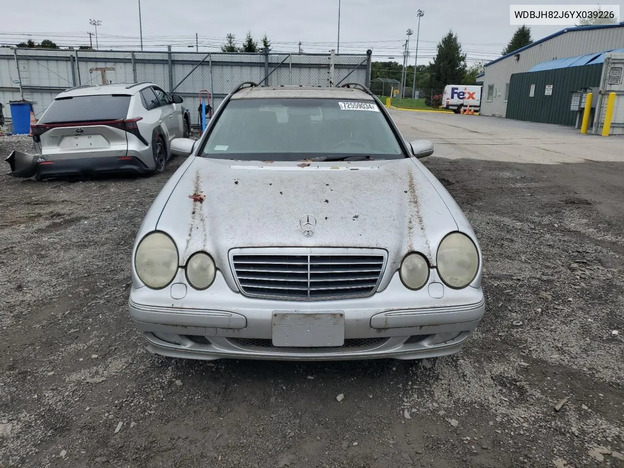 2000 Mercedes-Benz E 320 4Matic VIN: WDBJH82J6YX039226 Lot: 72559034