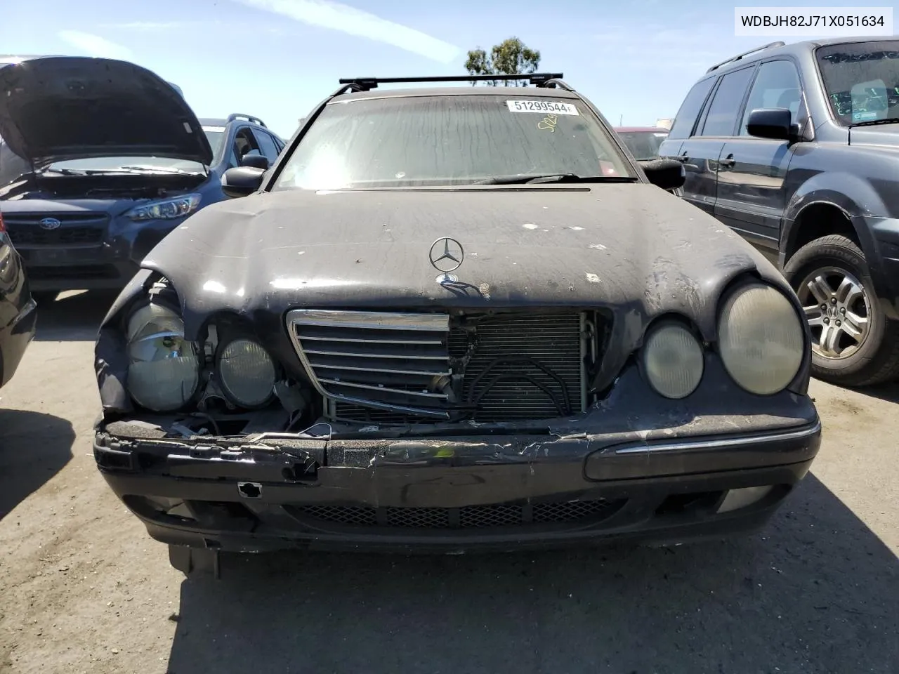 2001 Mercedes-Benz E 320 4Matic VIN: WDBJH82J71X051634 Lot: 51299544