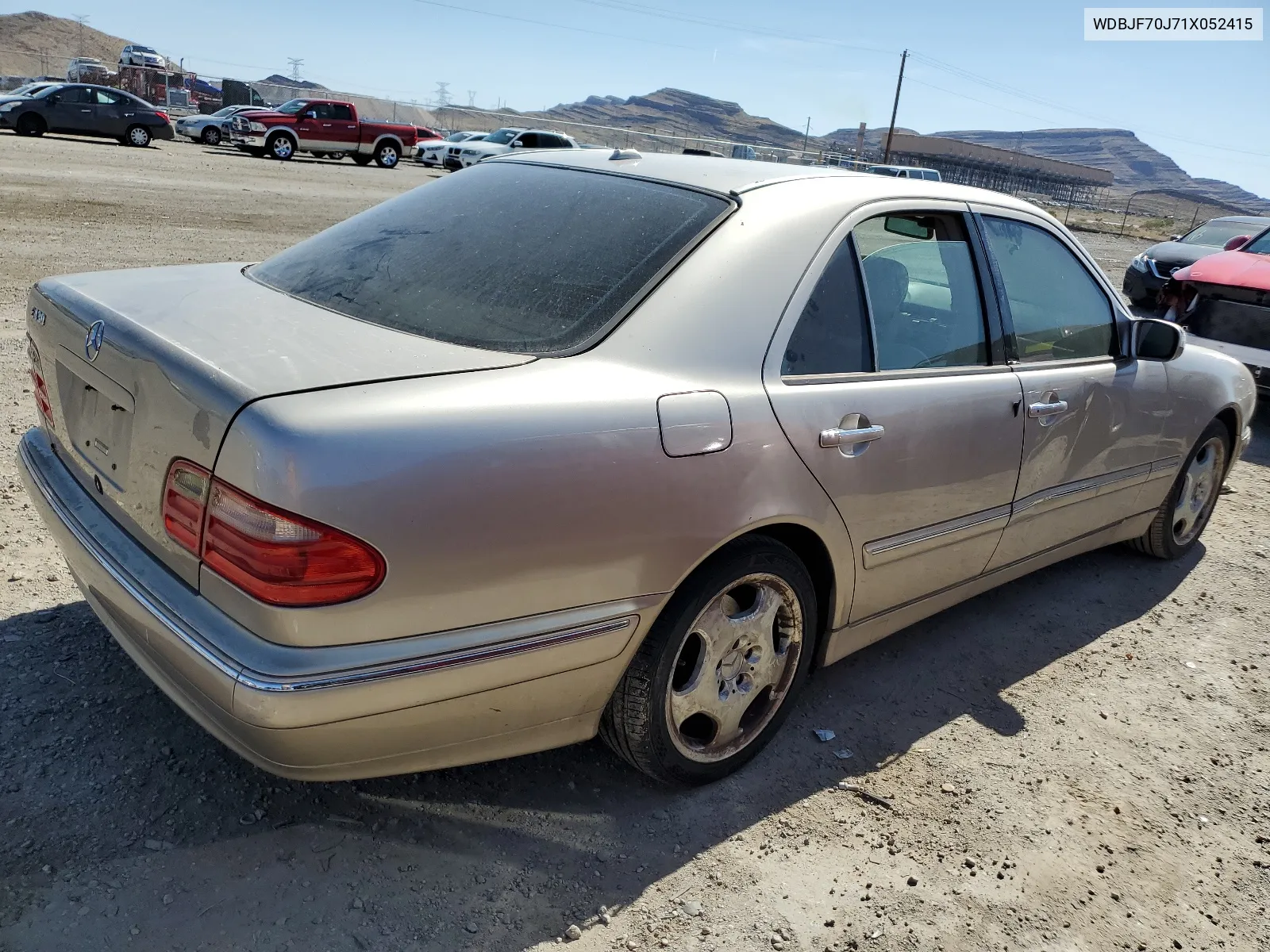 2001 Mercedes-Benz E 430 VIN: WDBJF70J71X052415 Lot: 53858554