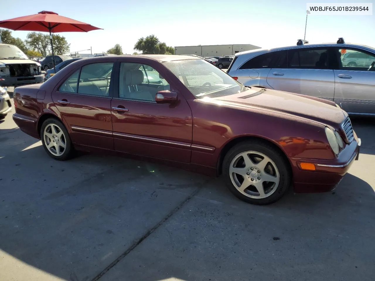 2001 Mercedes-Benz E 320 VIN: WDBJF65J01B239544 Lot: 70063384