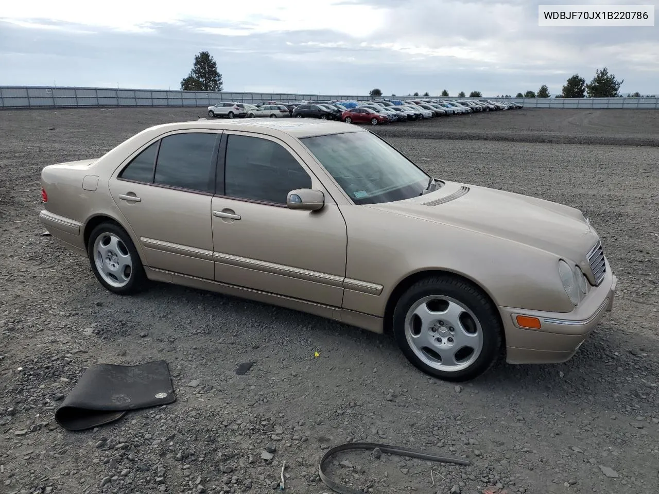 2001 Mercedes-Benz E 430 VIN: WDBJF70JX1B220786 Lot: 71808344