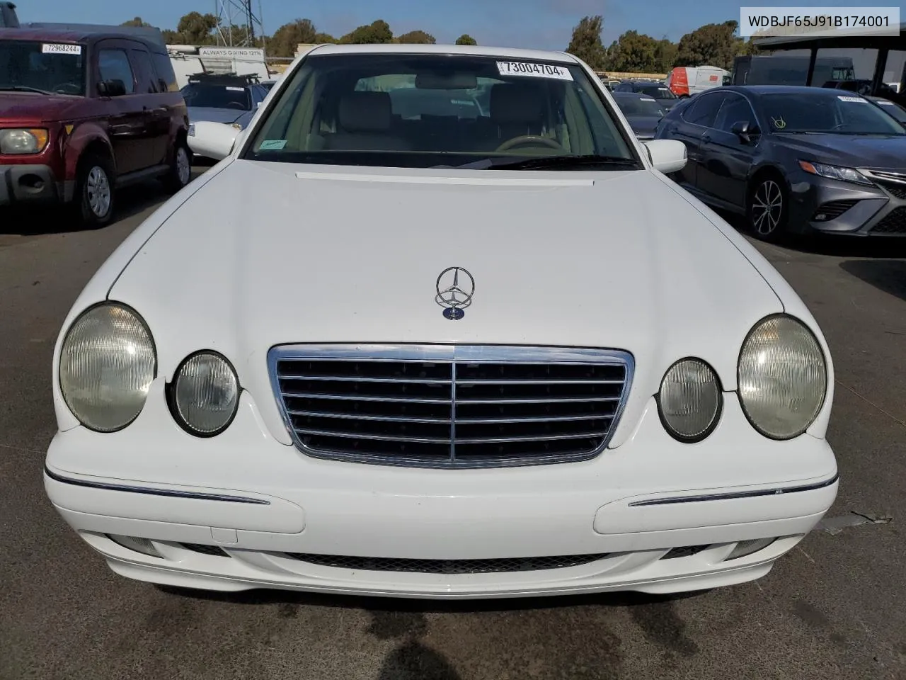 2001 Mercedes-Benz E 320 VIN: WDBJF65J91B174001 Lot: 73004704