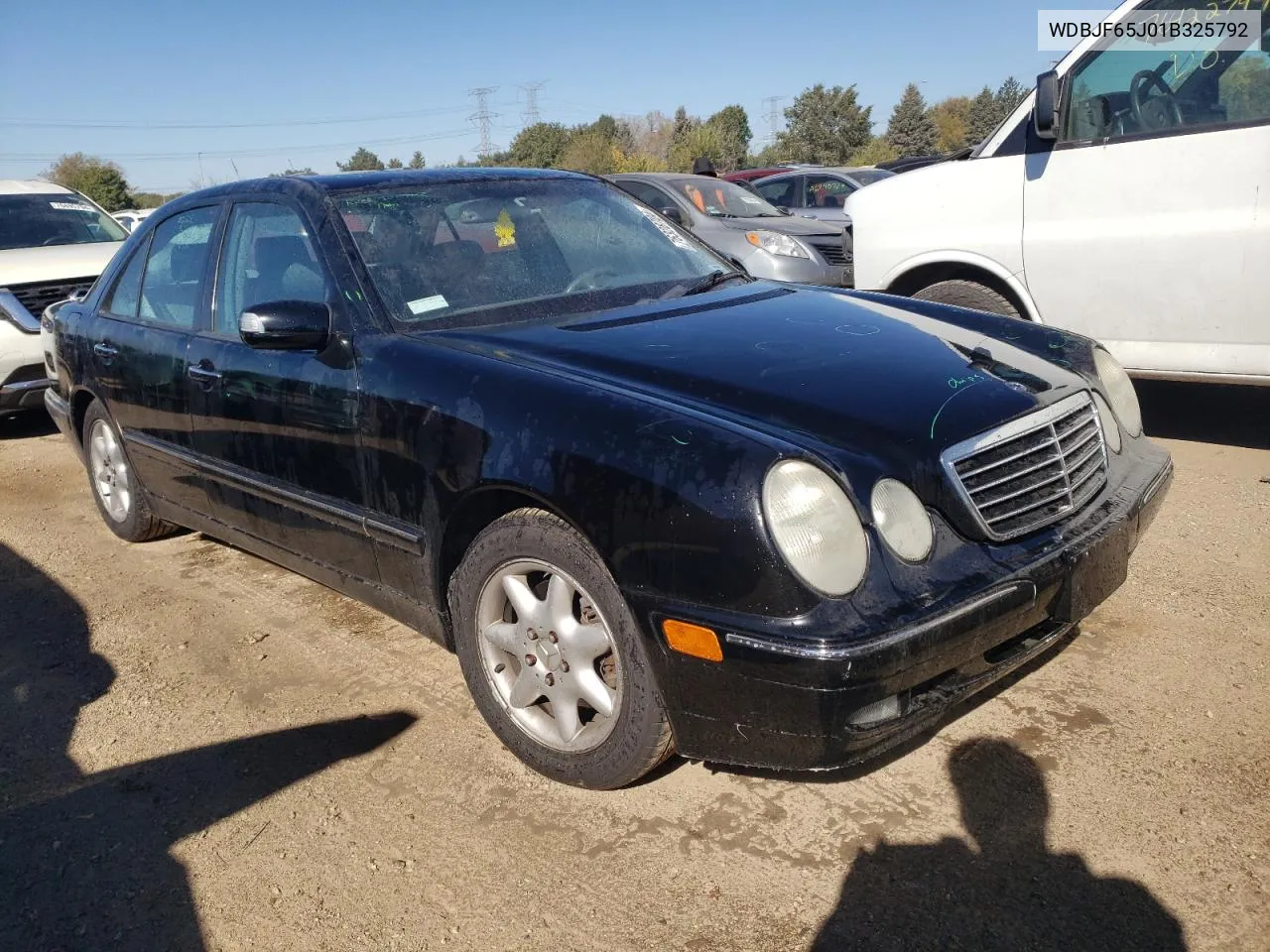 2001 Mercedes-Benz E 320 VIN: WDBJF65J01B325792 Lot: 76328704