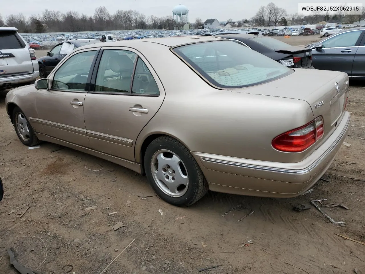 2002 Mercedes-Benz E 320 4Matic VIN: WDBJF82J52X062915 Lot: 48284604