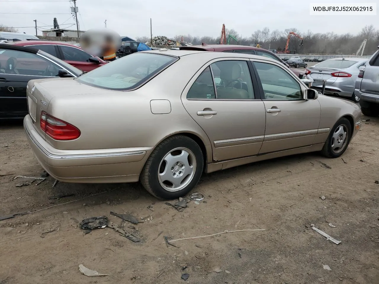 2002 Mercedes-Benz E 320 4Matic VIN: WDBJF82J52X062915 Lot: 48284604