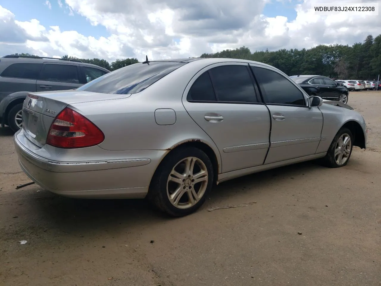 2004 Mercedes-Benz E 500 4Matic VIN: WDBUF83J24X122308 Lot: 70268264