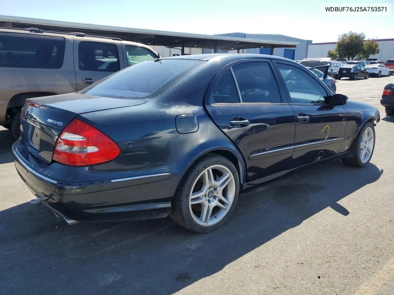 2005 Mercedes-Benz E 55 Amg VIN: WDBUF76J25A753571 Lot: 67002504