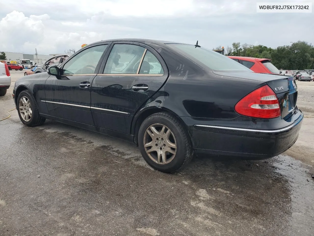 WDBUF82J75X173242 2005 Mercedes-Benz E 320 4Matic