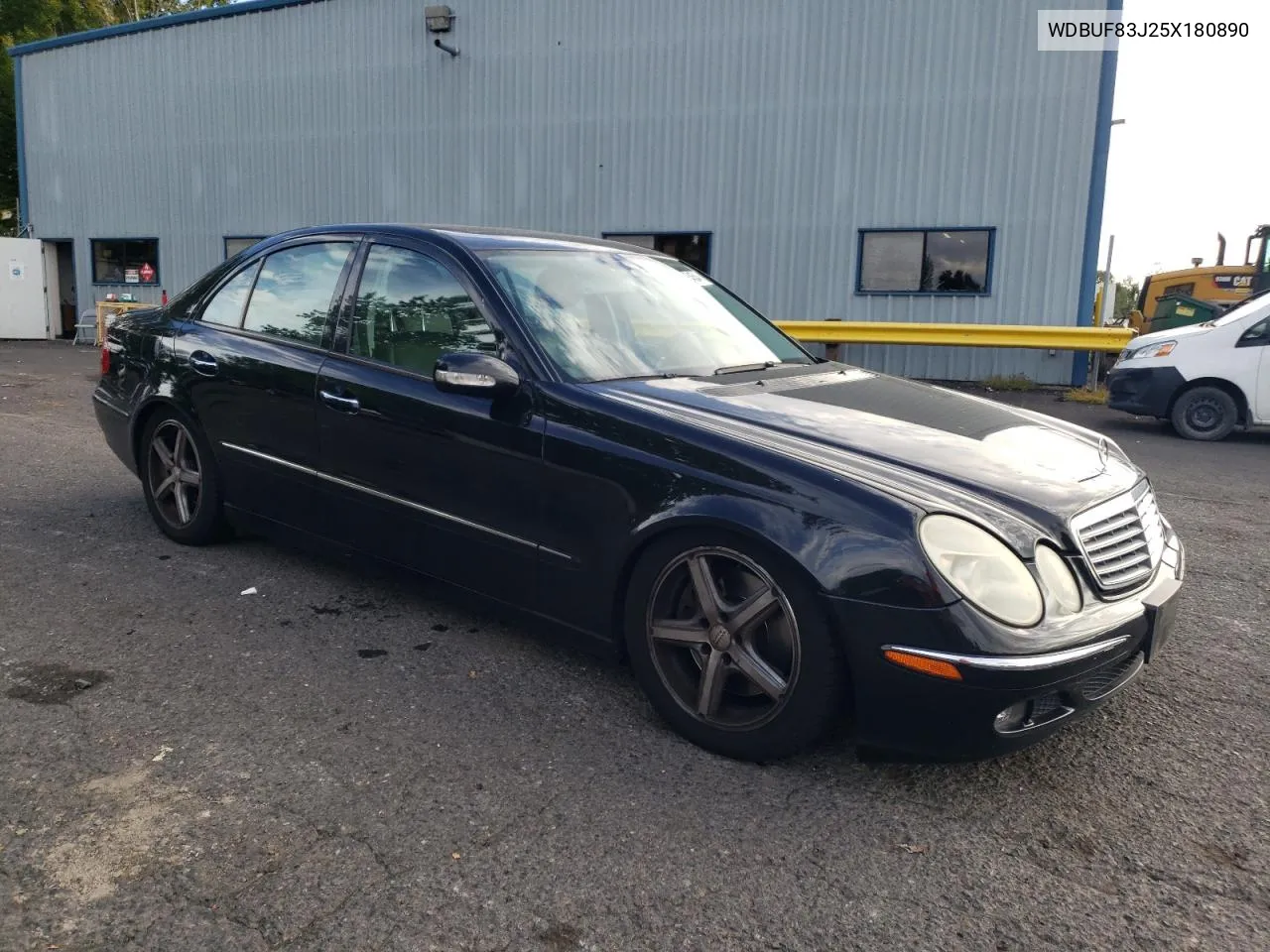 2005 Mercedes-Benz E 500 4Matic VIN: WDBUF83J25X180890 Lot: 72943454