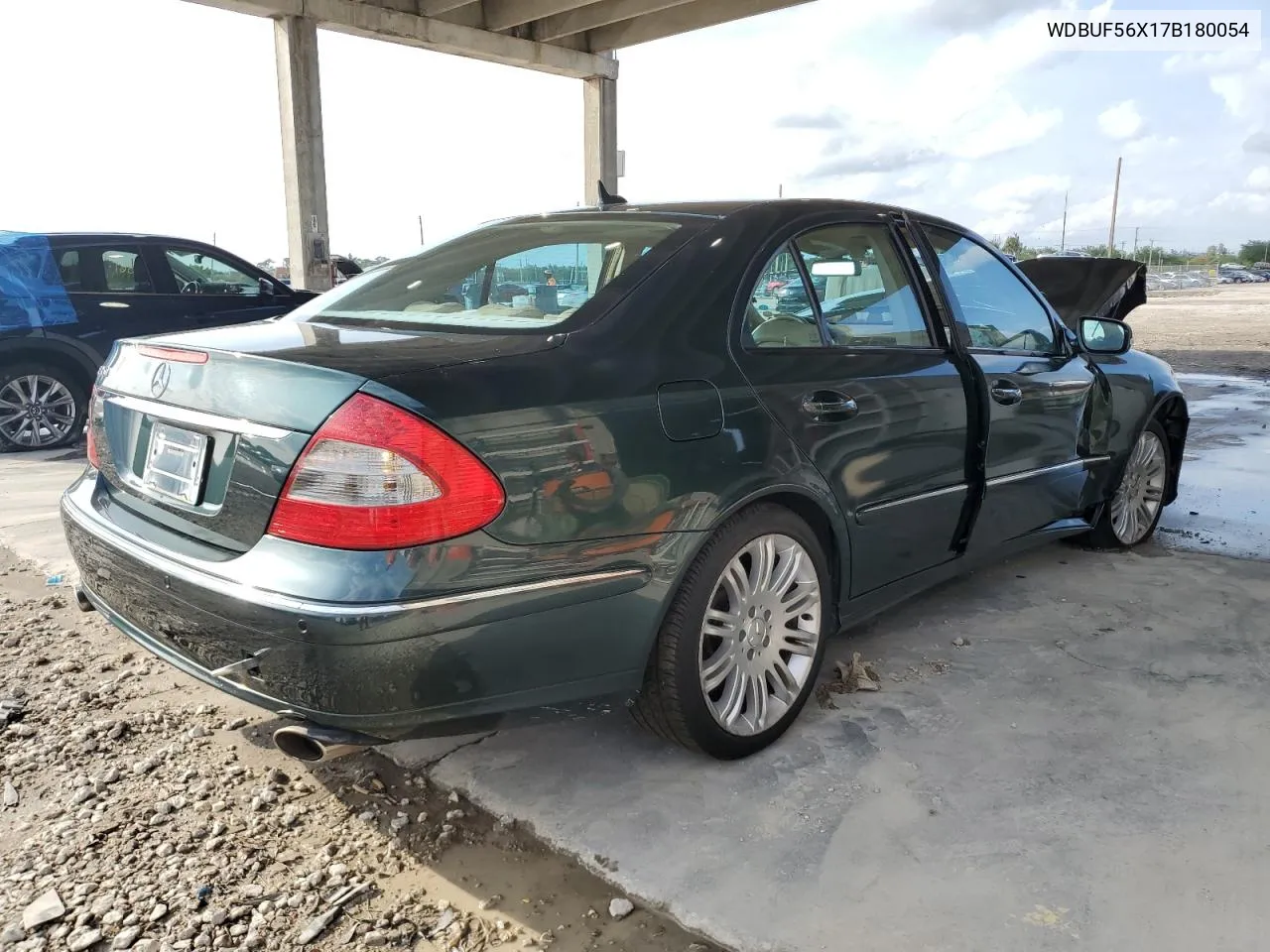 2007 Mercedes-Benz E 350 VIN: WDBUF56X17B180054 Lot: 45143194