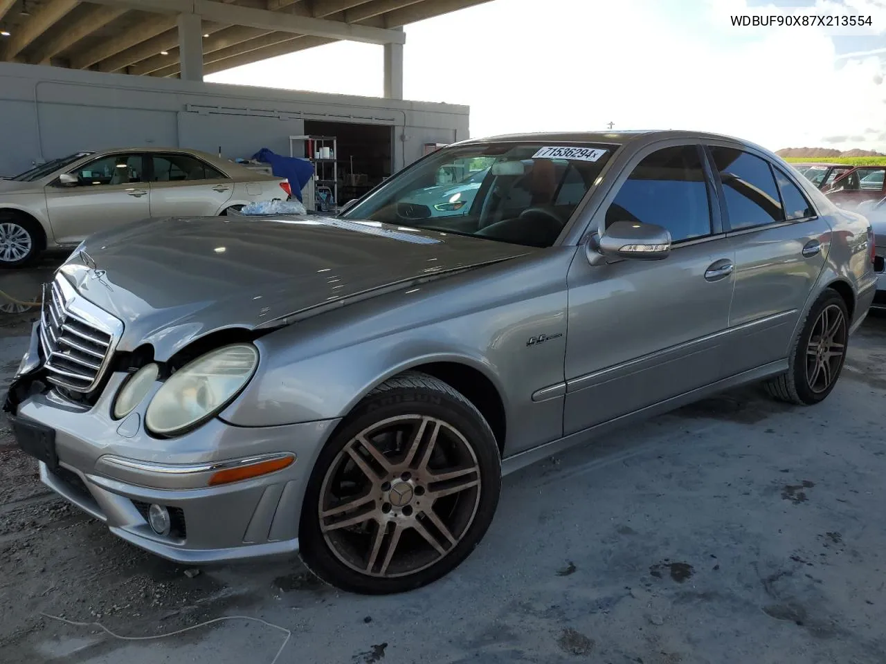 2007 Mercedes-Benz E 550 4Matic VIN: WDBUF90X87X213554 Lot: 71536294