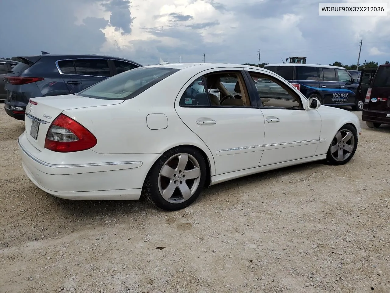 2007 Mercedes-Benz E 550 4Matic VIN: WDBUF90X37X212036 Lot: 73963114