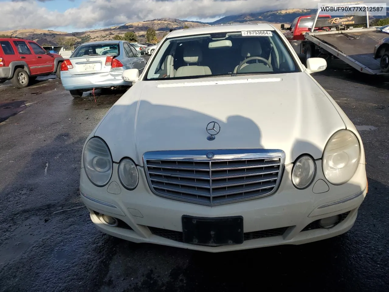 2007 Mercedes-Benz E 550 4Matic VIN: WDBUF90X77X212587 Lot: 79753664