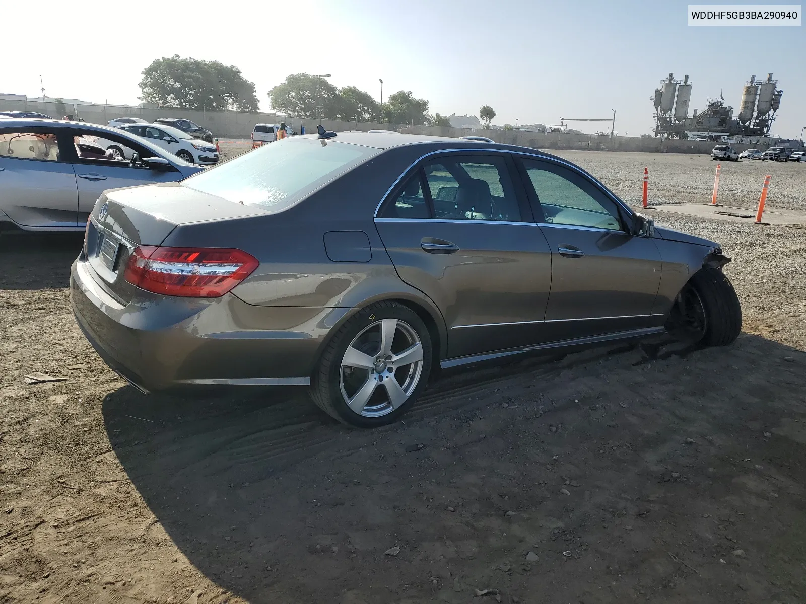 2011 Mercedes-Benz E 350 VIN: WDDHF5GB3BA290940 Lot: 67081484