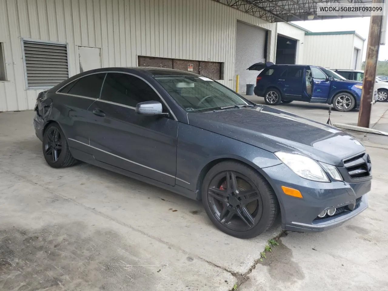 2011 Mercedes-Benz E 350 VIN: WDDKJ5GB2BF093099 Lot: 71918354