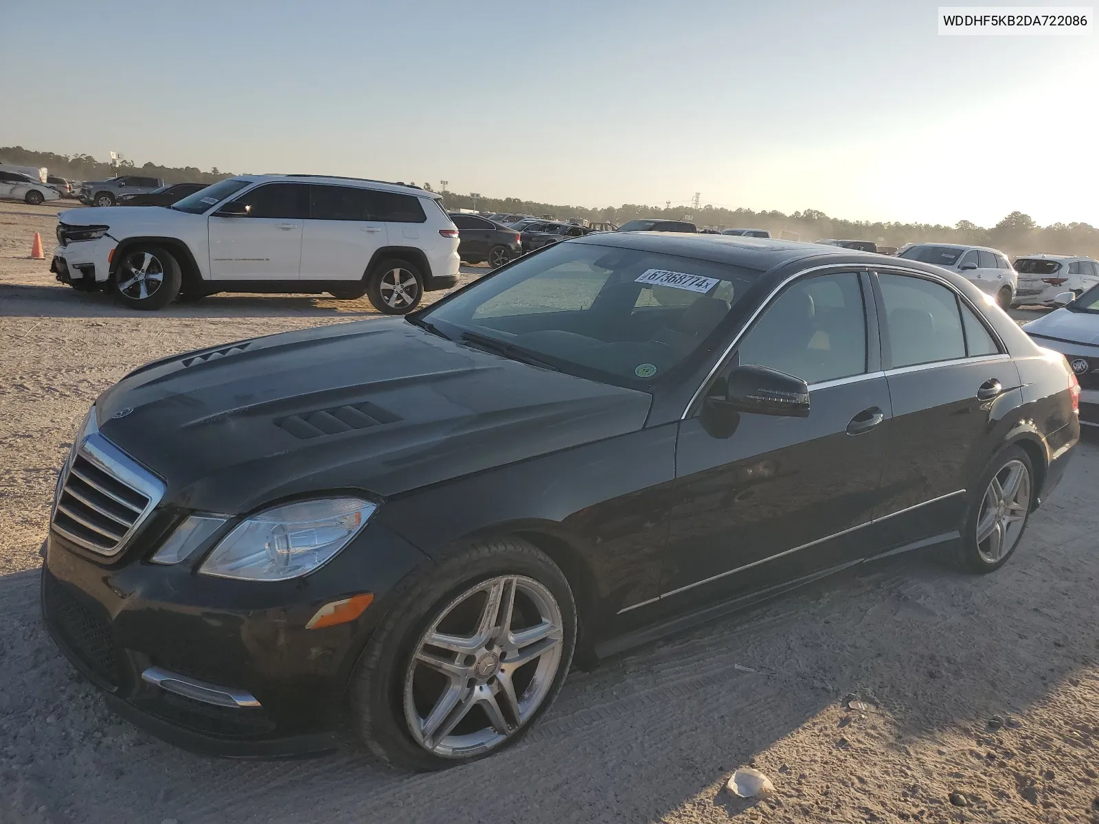 2013 Mercedes-Benz E 350 VIN: WDDHF5KB2DA722086 Lot: 67368774