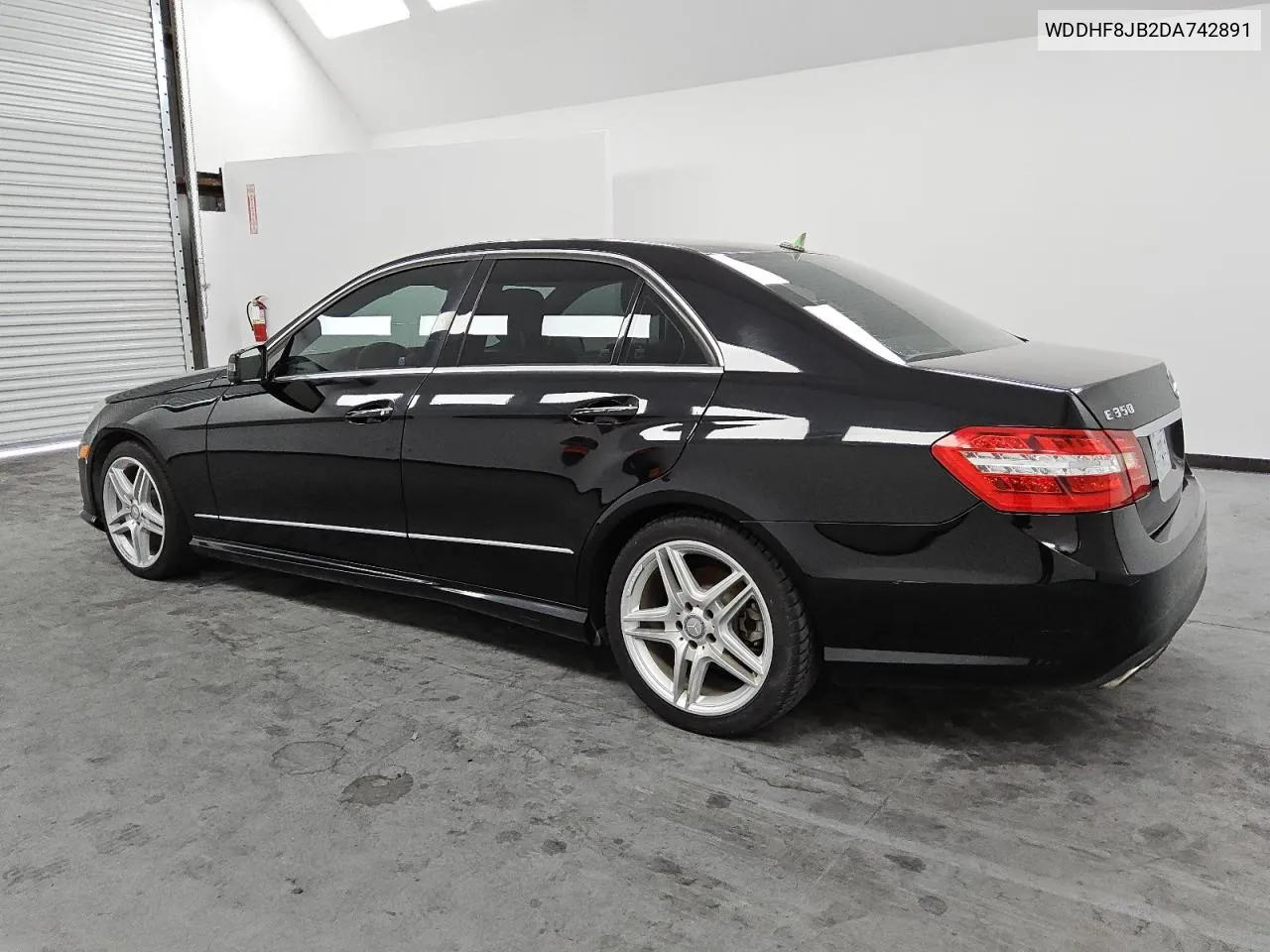 2013 Mercedes-Benz E 350 4Matic VIN: WDDHF8JB2DA742891 Lot: 71196924