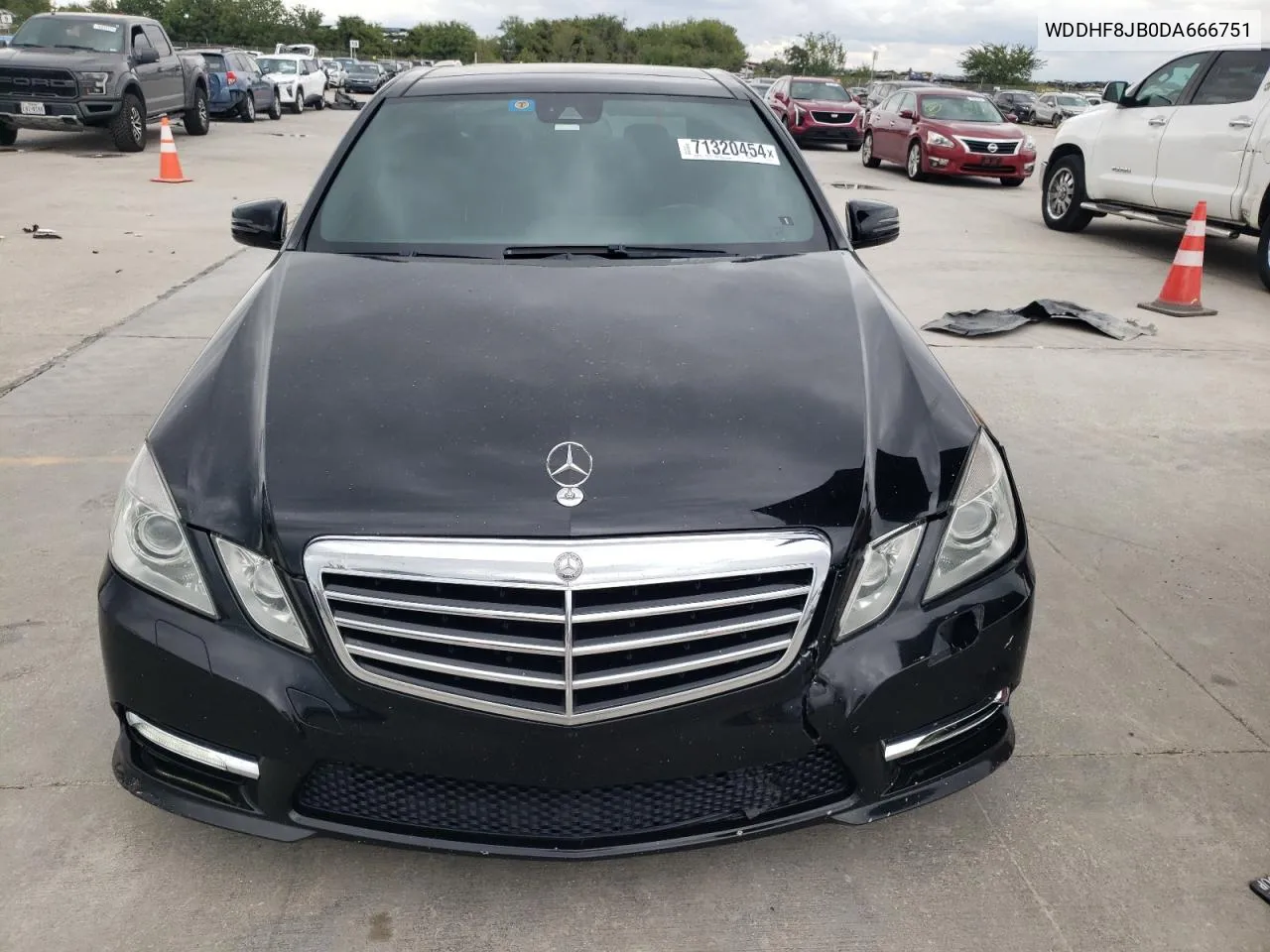 2013 Mercedes-Benz E 350 4Matic VIN: WDDHF8JB0DA666751 Lot: 71320454