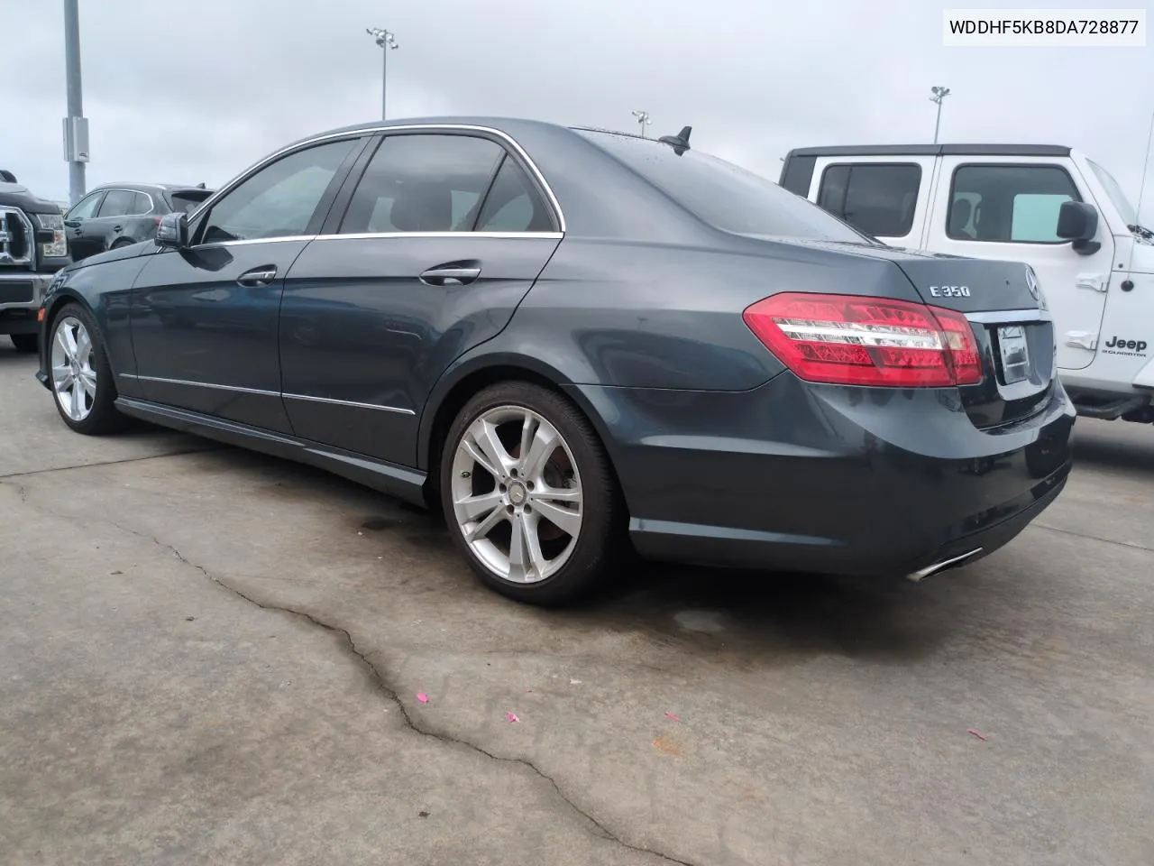 2013 Mercedes-Benz E 350 VIN: WDDHF5KB8DA728877 Lot: 74678264